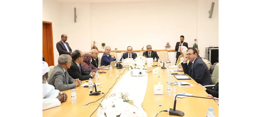 Réunion consultative entre le Haut Conseil de l'Education et le Conseil supérieur de l'éducation,de la formation et de la recherche scientifique marocain.